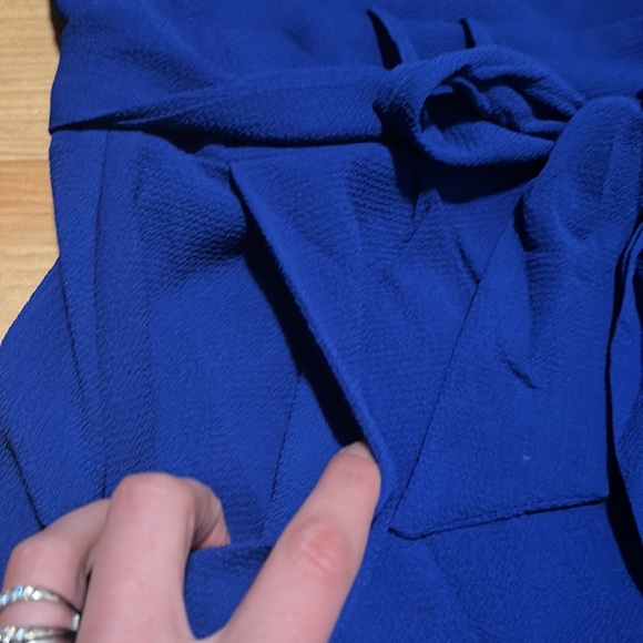 Women’s Sleeveless Romper - Picture 2 of 14